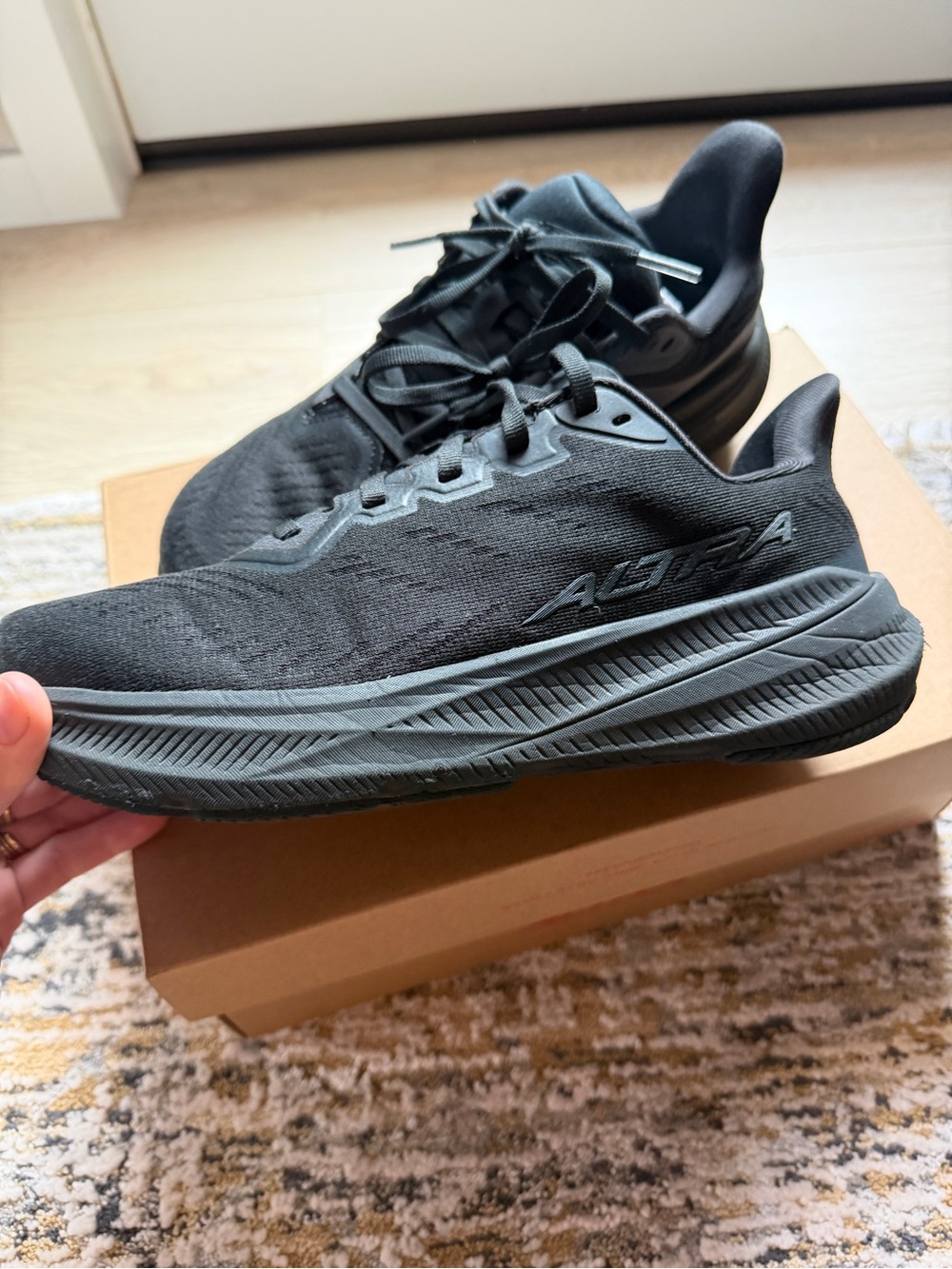 Altra Black Women's Experience Flow 2 running shoes - Picture 4 of 7